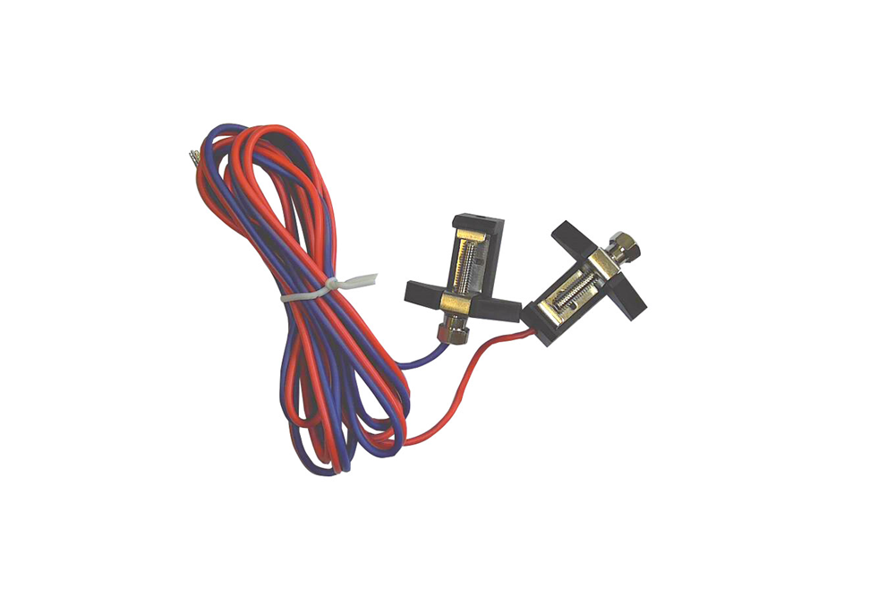 35270 POWER CLAMP W/WIRES, 1 PAIR (G-SCALE)