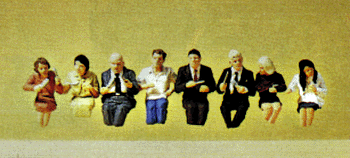 HO Scale Preiser People Sitting and Eating