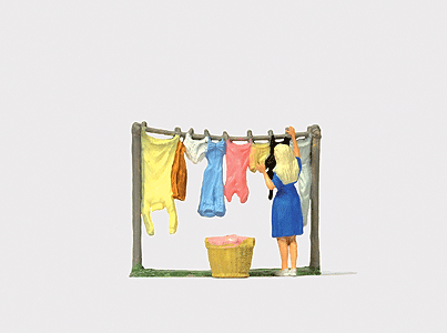 HO Scale Preiser Laundry Day