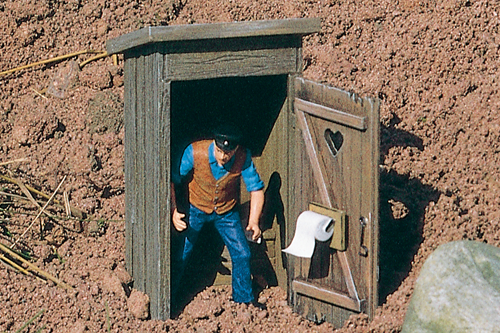 G Scale Piko America 62246 OUTHOUSE, BUILDING KIT