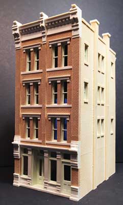 HO Scale Lunde Studios Center  #P33